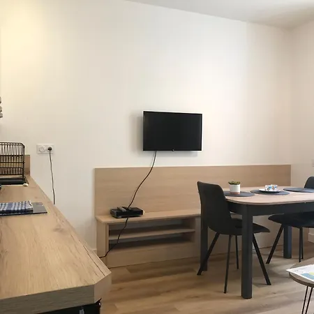 Le Larbaud - Hypercentre - Clim - Thermes- Rdc